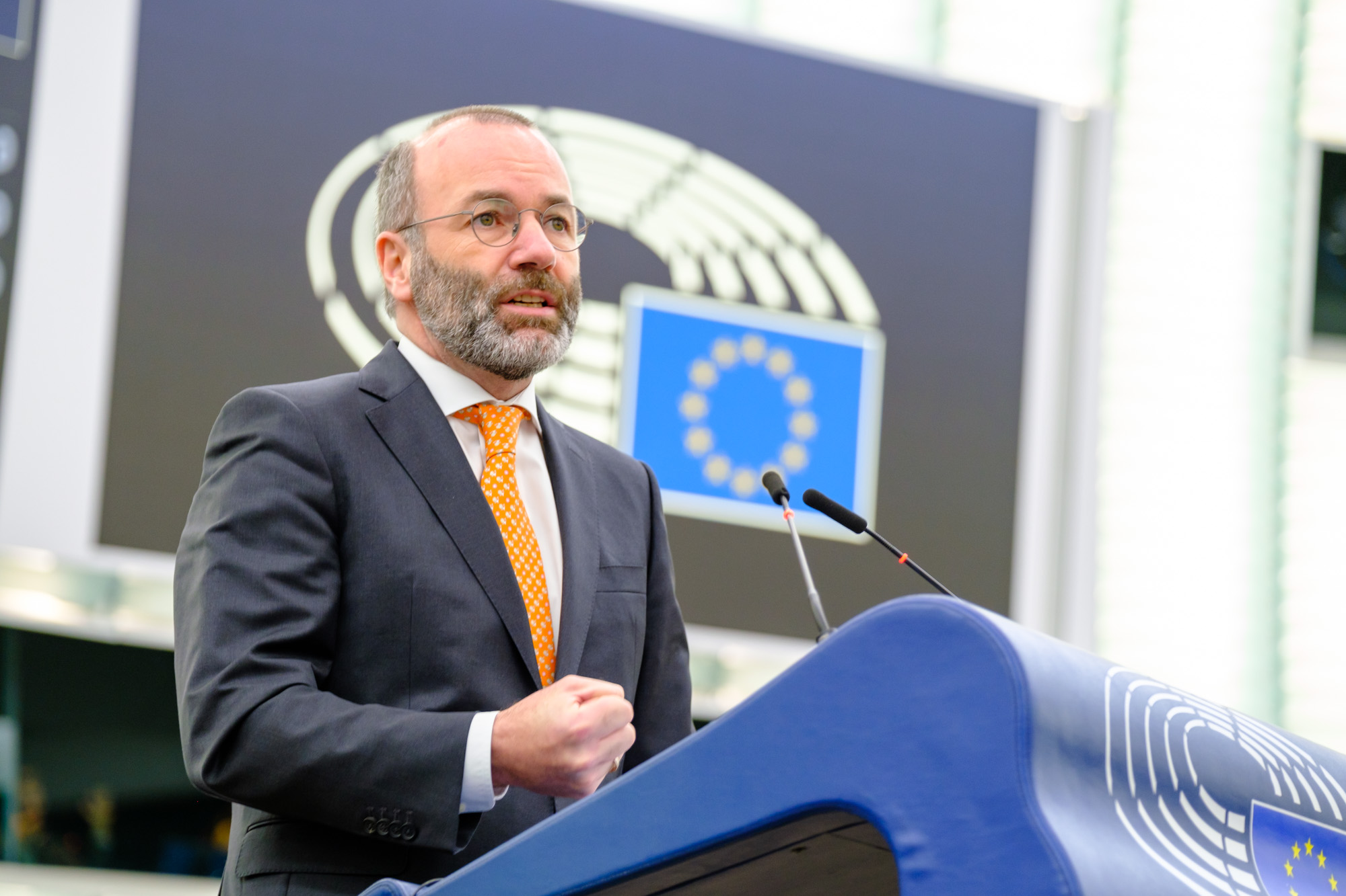Manfred Weber propune structuri de comandă comune pentru a securiza apărarea europeană în fața schimbărilor politice