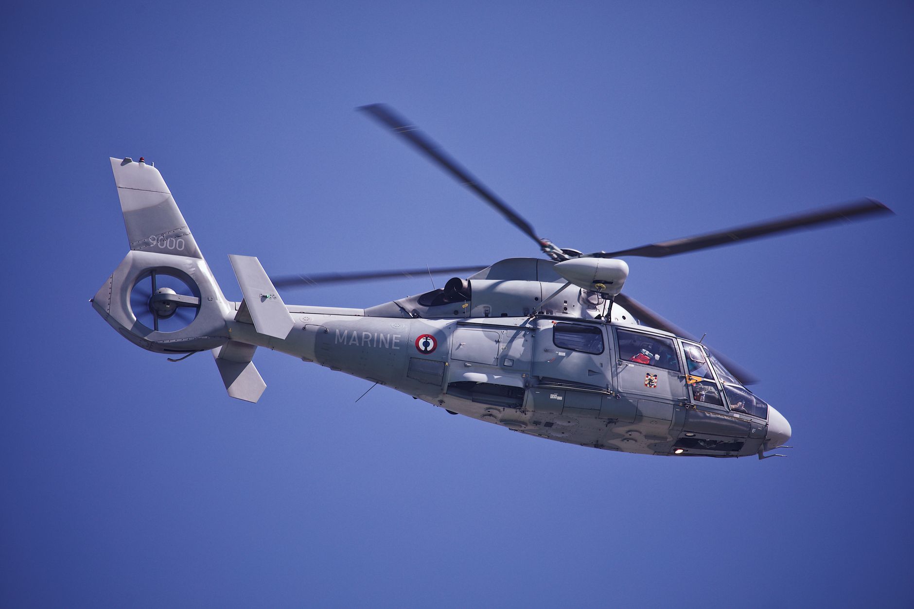 Bulgaria va adera la inițiativa NATO de combatere a amenințărilor aeriene la joasă altitudine