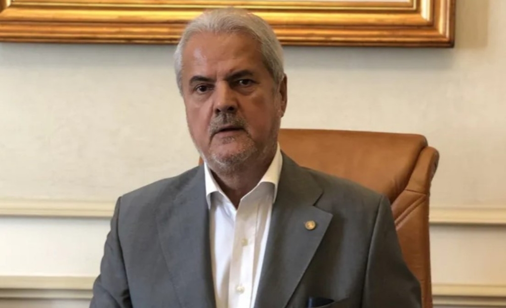 Adrian Năstase: Rolul serviciilor de informații în politica externă este reducerea incertitudinii