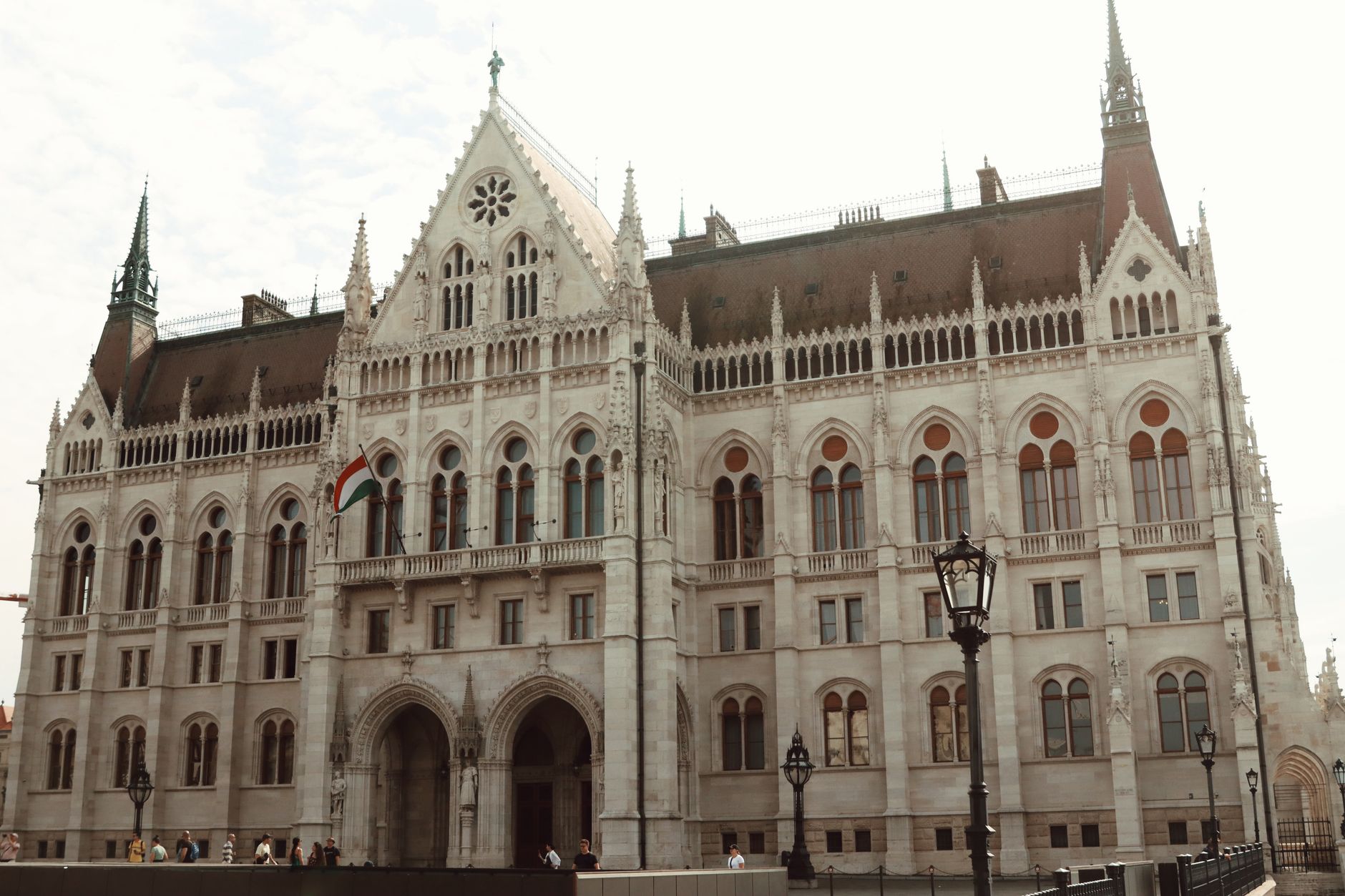 Posibilă vizită a lui Volodimir Zelenski la Budapesta în contextul îmbunătățirii relațiilor cu Ungaria