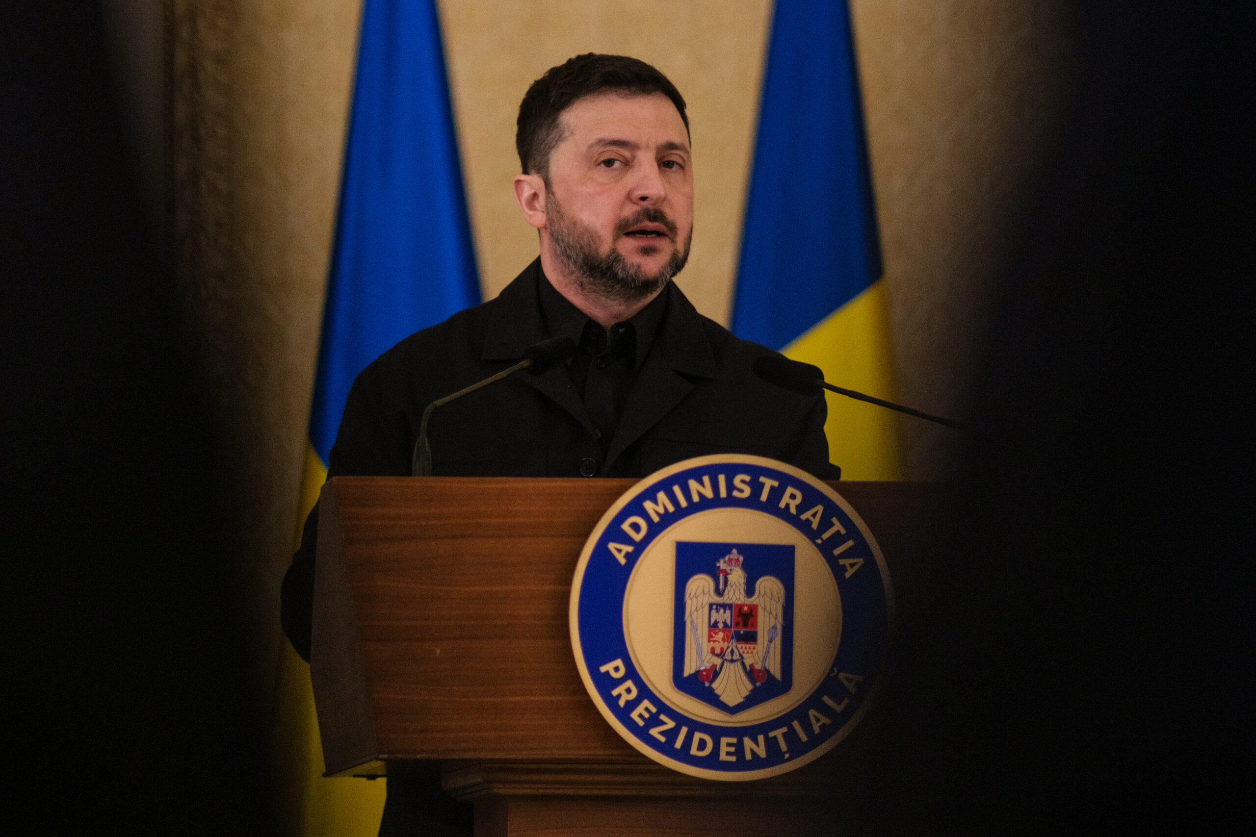 Relația tensionată dintre Zelenski și Trump: Reacția președintelui ucrainean la întrebările jurnaliștilor