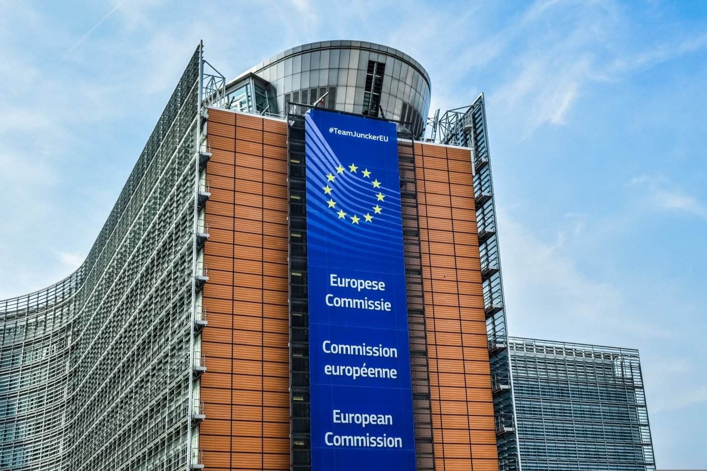 Comisia Europeană pregătește noi restricții comerciale împotriva importurilor din China