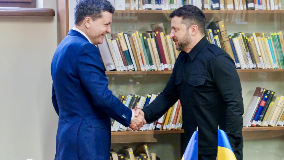 Ucraina solicită României și țărilor vecine reluarea tranzitului cerealelor pe rute terestre