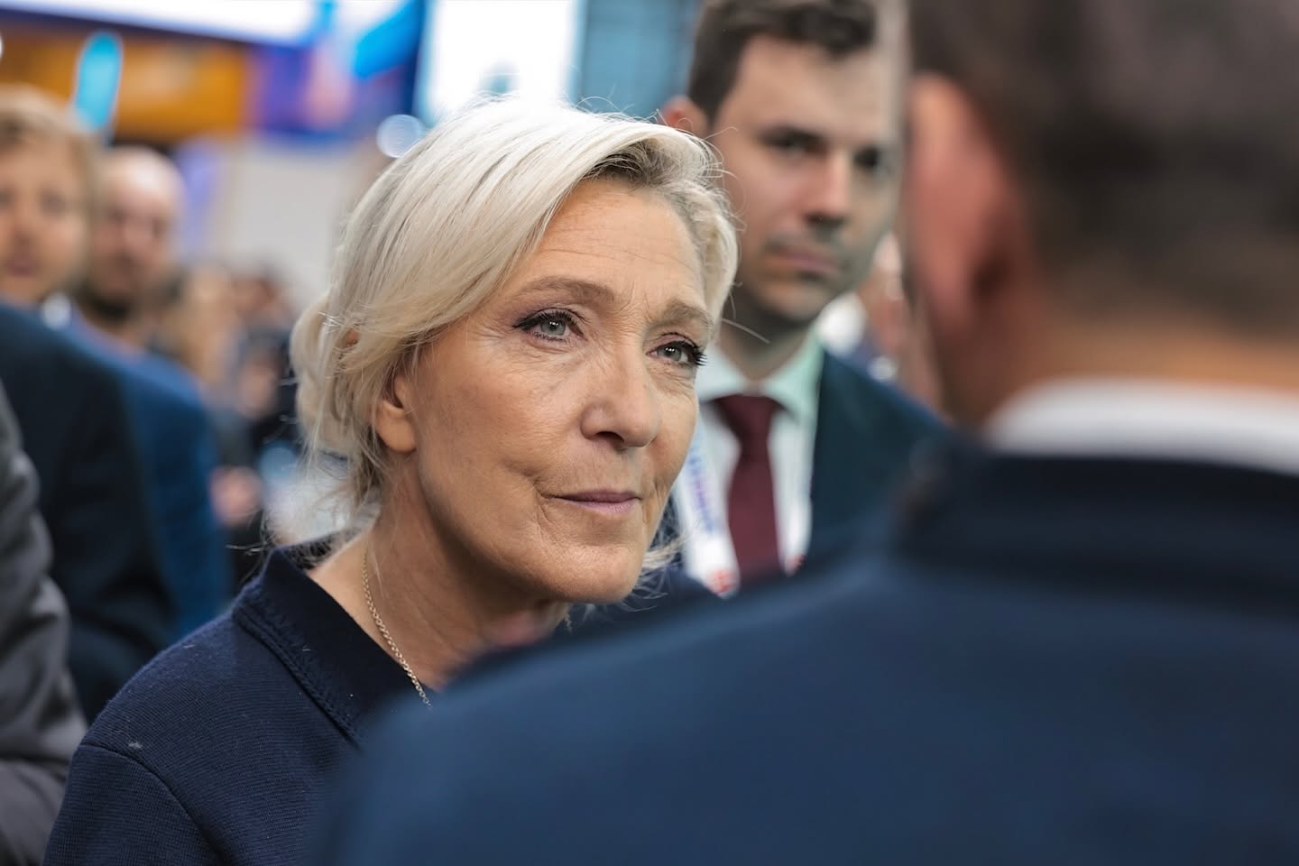 Impactul unei victorii a lui Marine Le Pen asupra comunității musulmane din Franța: sondaj IFOP