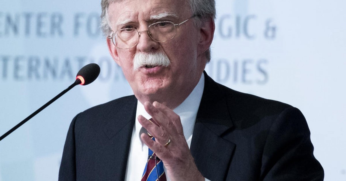 John Bolton: Atitudinea lui Donald Trump față de Vladimir Putin compromite șansele de pace în Ucraina