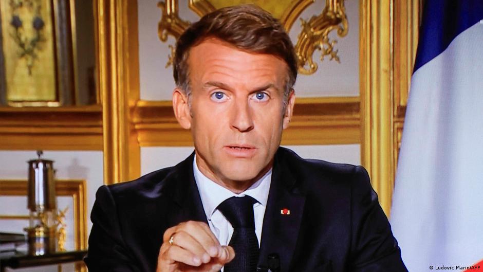 Criza de securitate din Franța: Macron condamnă violențele și cere noi metode de intervenție