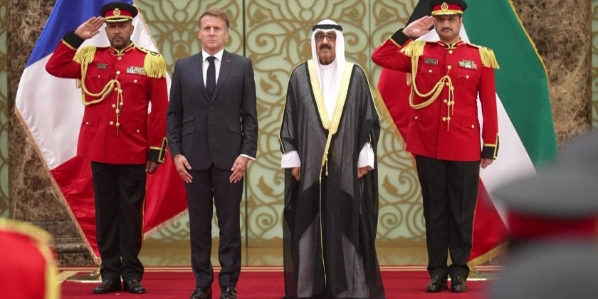 Miza energetică a turneului diplomatic al lui Emmanuel Macron în Golful Persic în contextul crizei interne