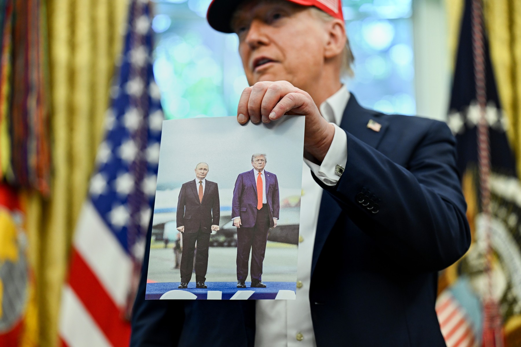 Avertisment strategic: Un fost comandant NATO avertizează privind un posibil pact Trump-Putin pe seama Ucrainei