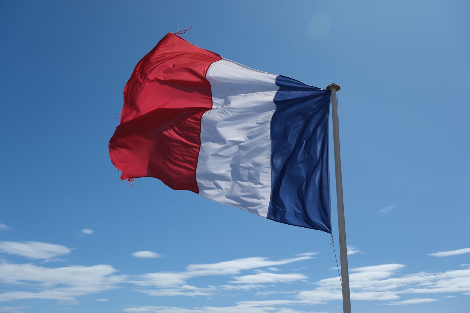 Donald Trump o numește pe Marine Le Pen „vocea conservatoare” a Franței, fără sprijin electoral oficial