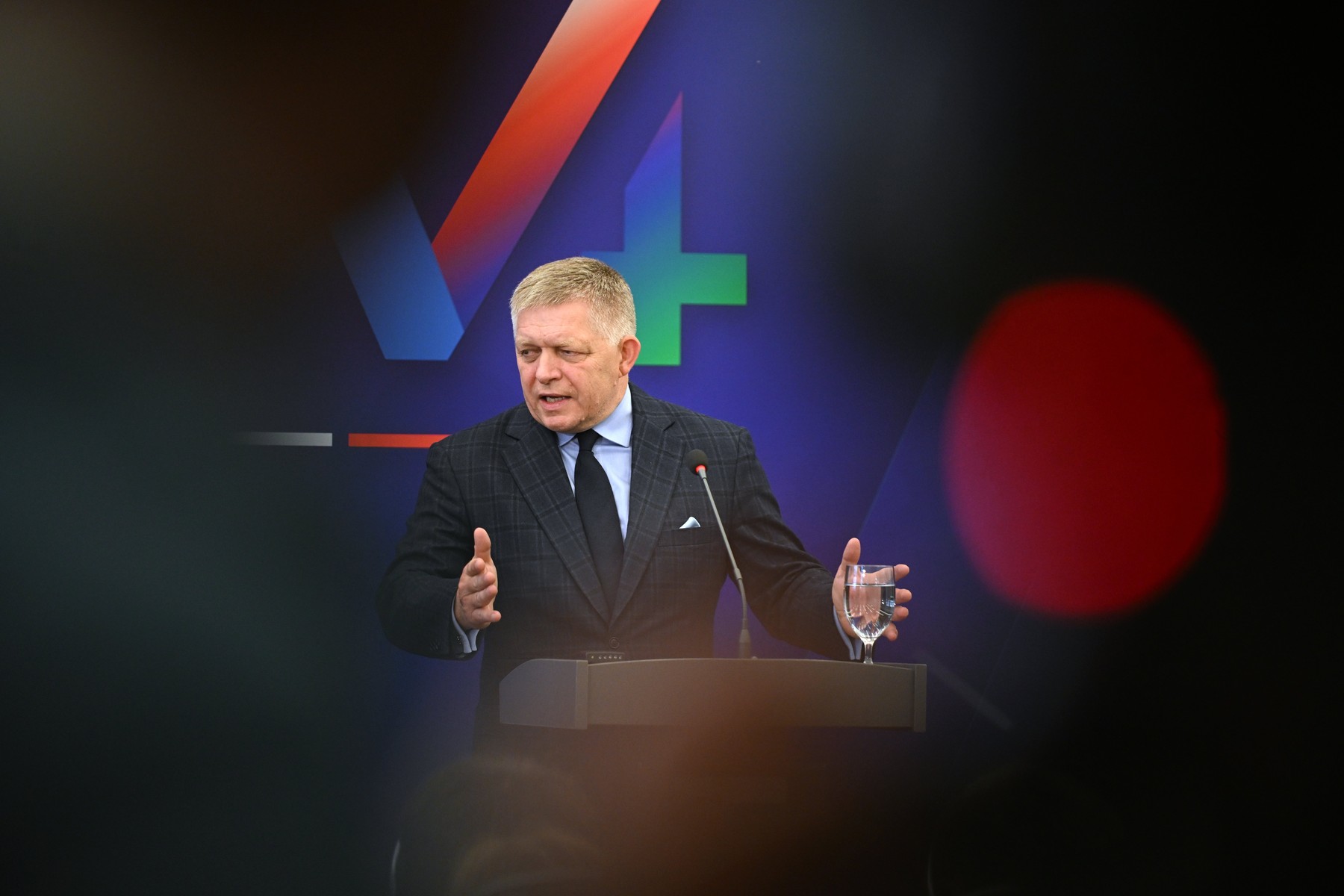 Slovacia reluiește dialogul economic cu Moscova, semnalând o divergență față de politicile UE și NATO