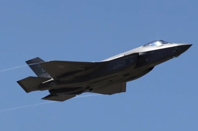 Pentagonul și Lockheed Martin planifică achiziția a 850 de avioane de luptă F-35 în următorii zece ani