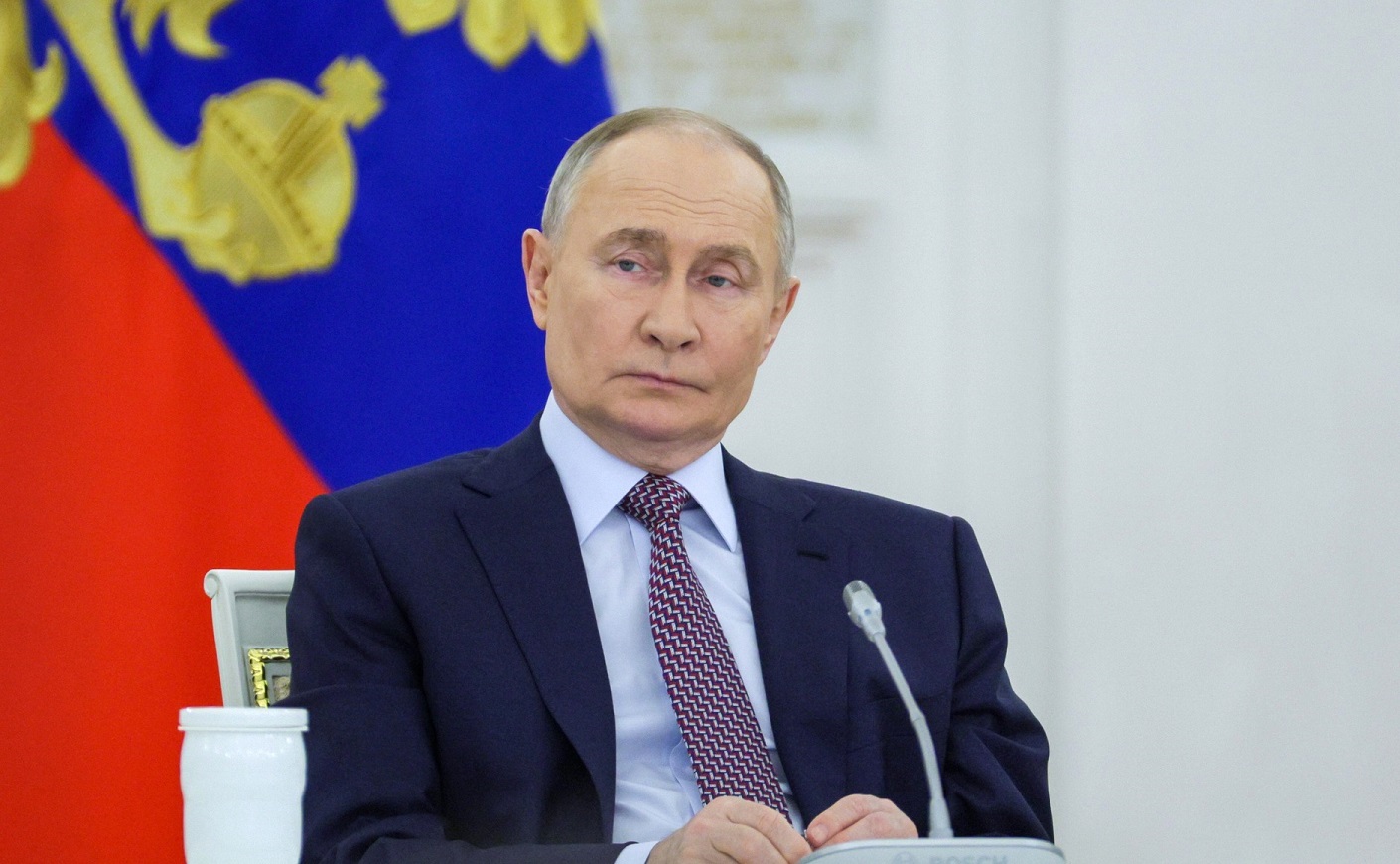 Vladimir Putin acuză Europa de schizofrenie politică și susține că 500.000 de ucraineni au dezertat