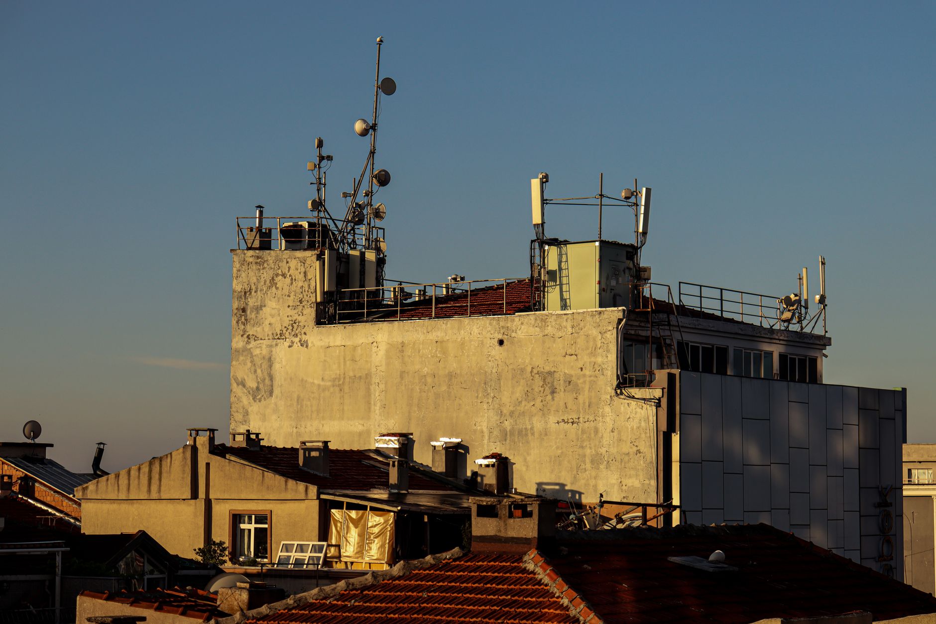 Ucraina dezvoltă un sistem propriu de comunicații prin satelit prin parteneriat cu Nokia și ICEYE