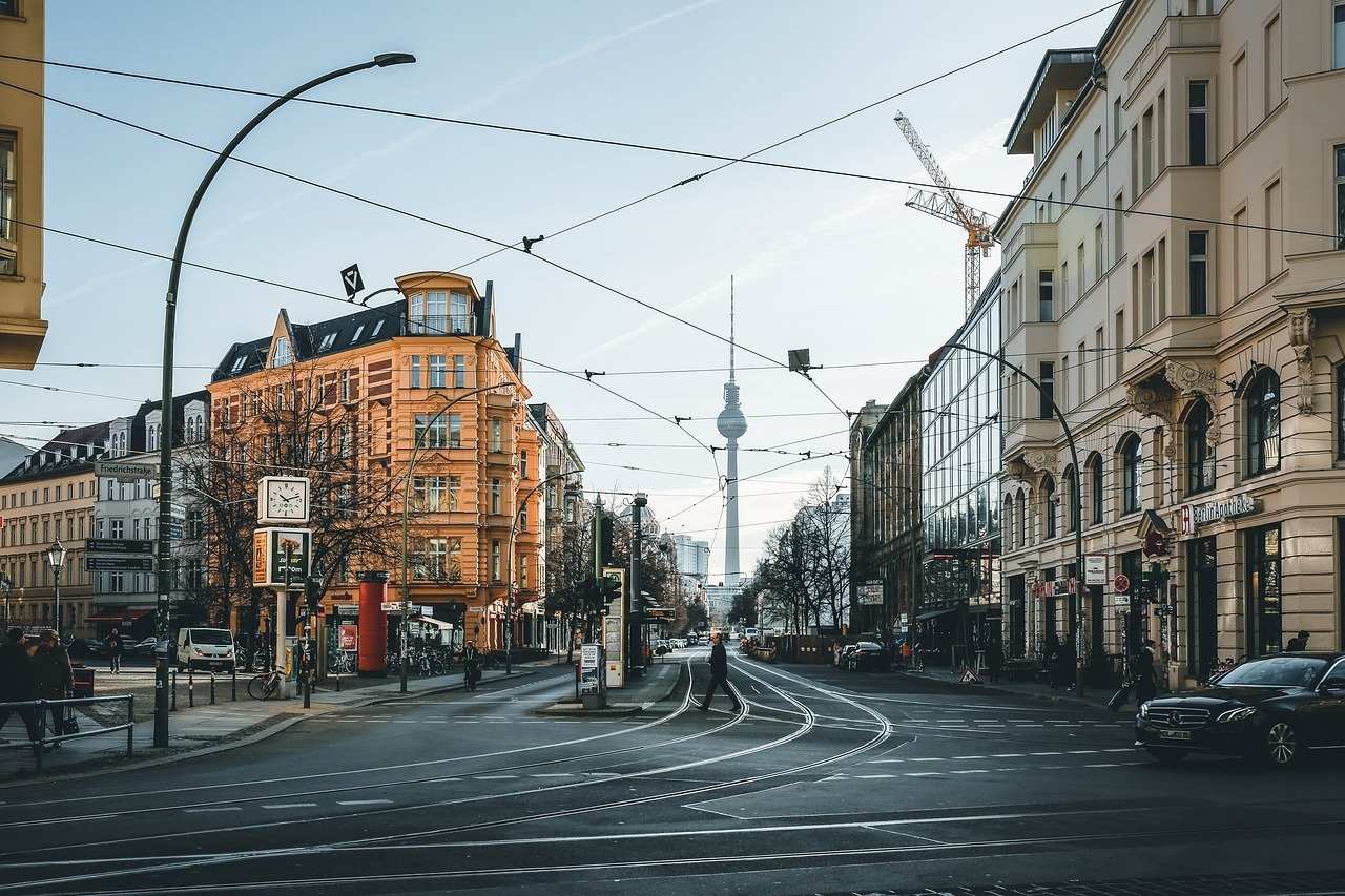 Planul de naționalizare a locuințelor din Berlin ar putea cauza pierderi masive companiilor imobiliare