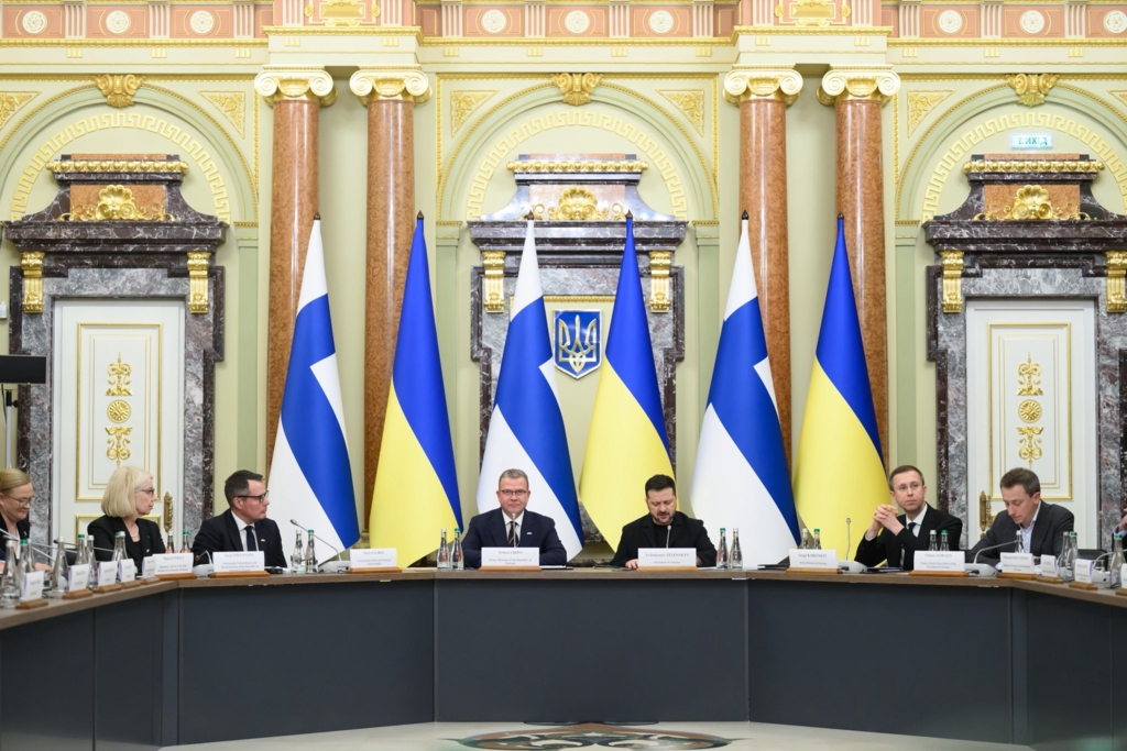 Ucraina dezvoltă un sistem propriu de comunicații prin satelit prin parteneriat cu companii finlandeze