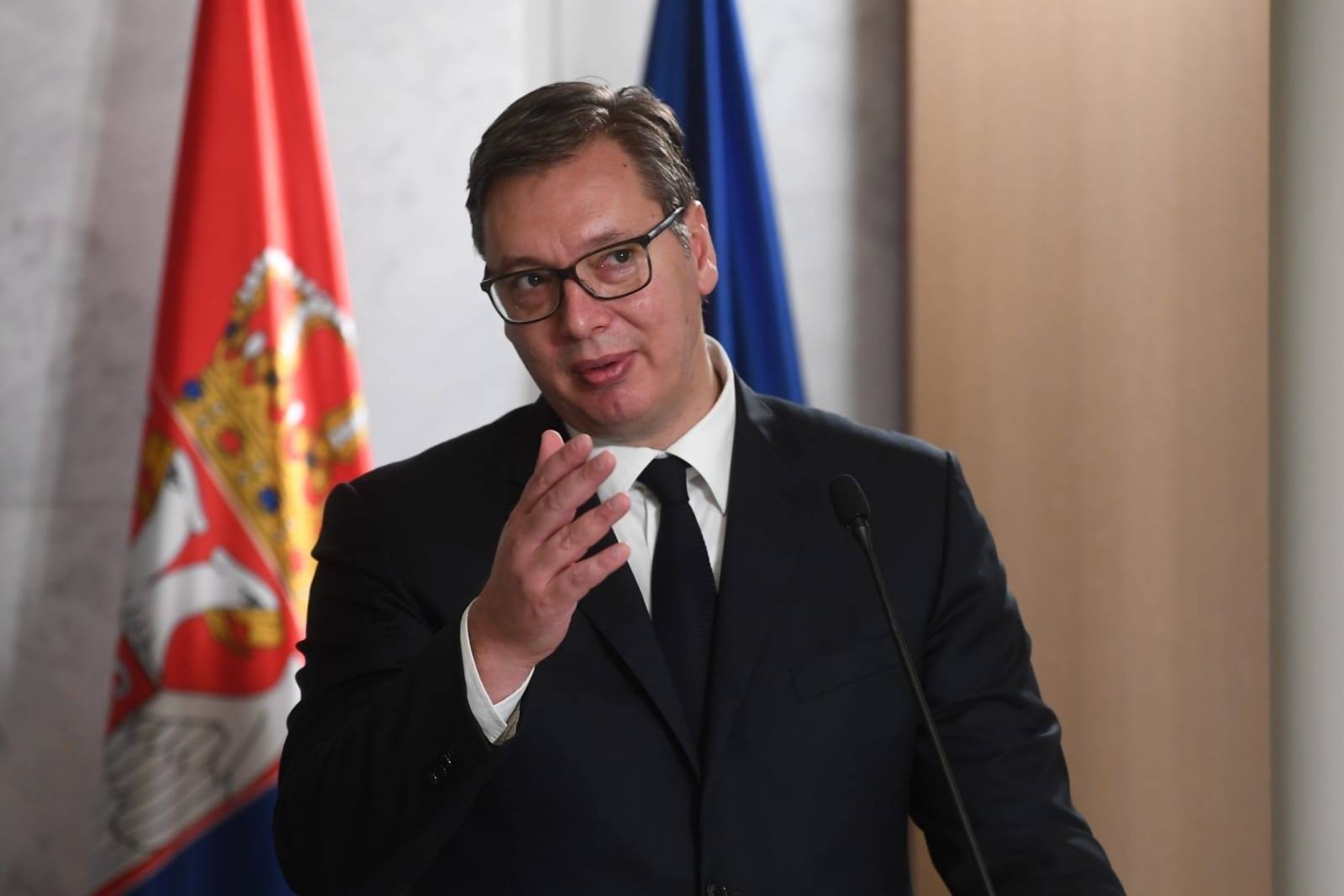 Alegeri parlamentare anticipate în Serbia: O coaliție condusă de studenți pune sub presiune regimul lui Aleksandar Vučić