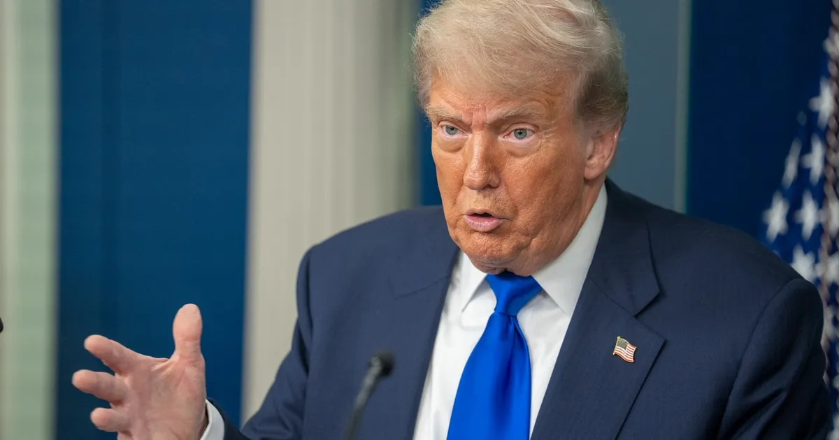 Administrația Trump reduce taxele vamale de 50% impuse produselor din Canada înainte de alegeri