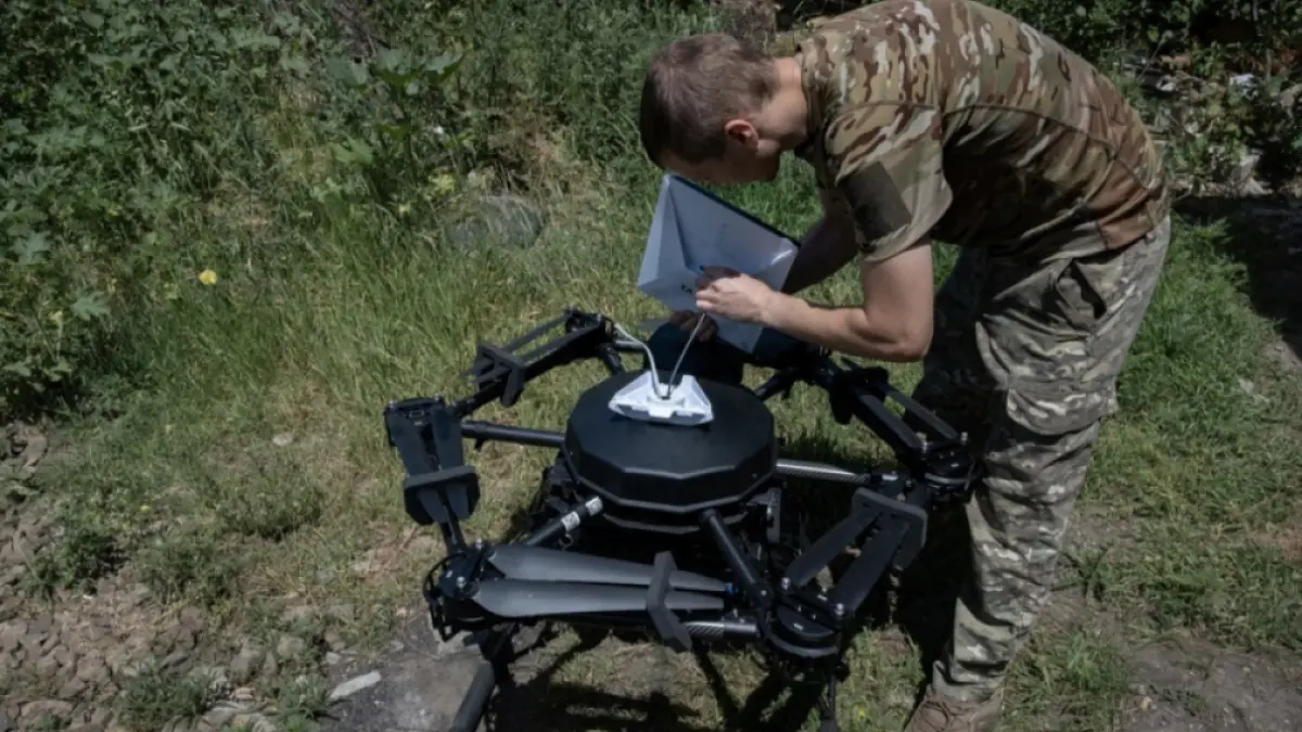 Restabilirea funcționării serviciului Starshield: Armata ucraineană recuperează viteza de conexiune pentru drone