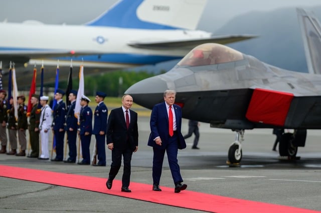 Moscova semnalează disponibilitatea de a relua discuțiile trilaterale cu Ucraina și SUA în noiembrie