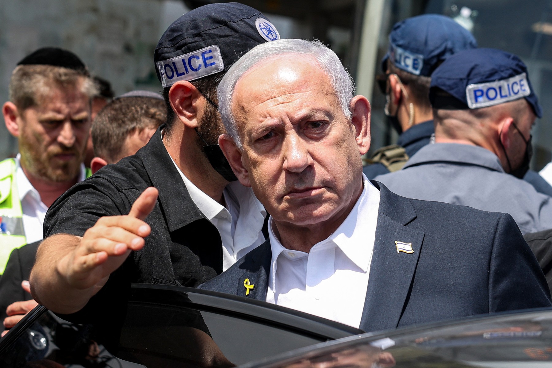 Alegeri parlamentare în Israel: Benjamin Netanyahu se confruntă cu verdictul alegătorilor după eșecul de securitate