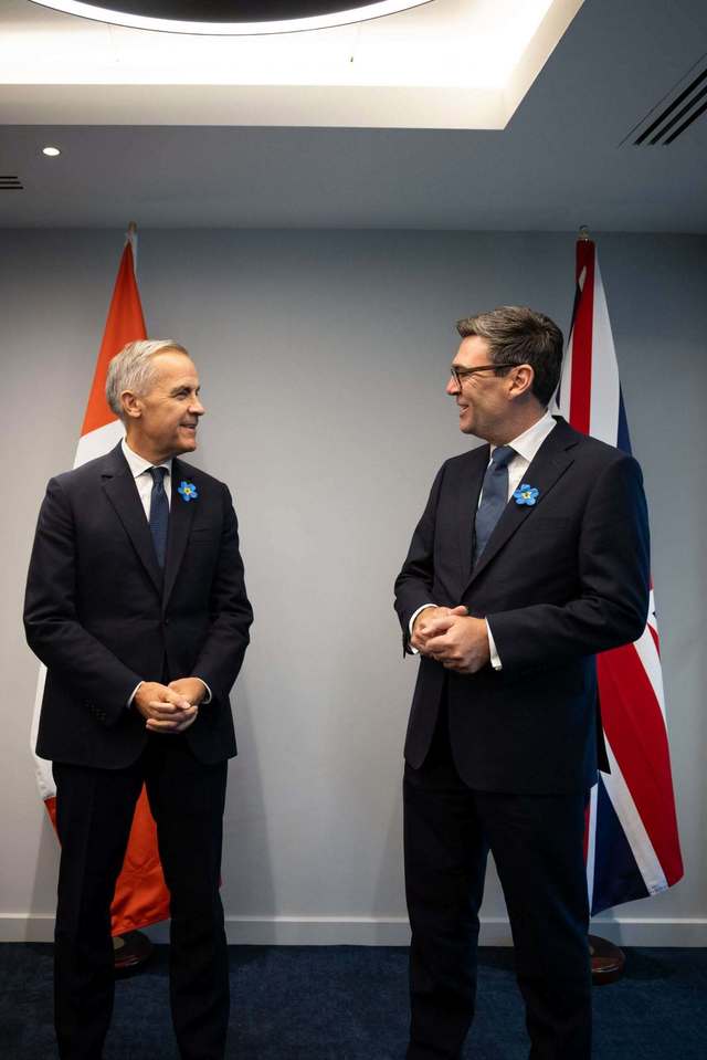 Marea Britanie refuză aderarea la Banca pentru Apărare condusă de Canada