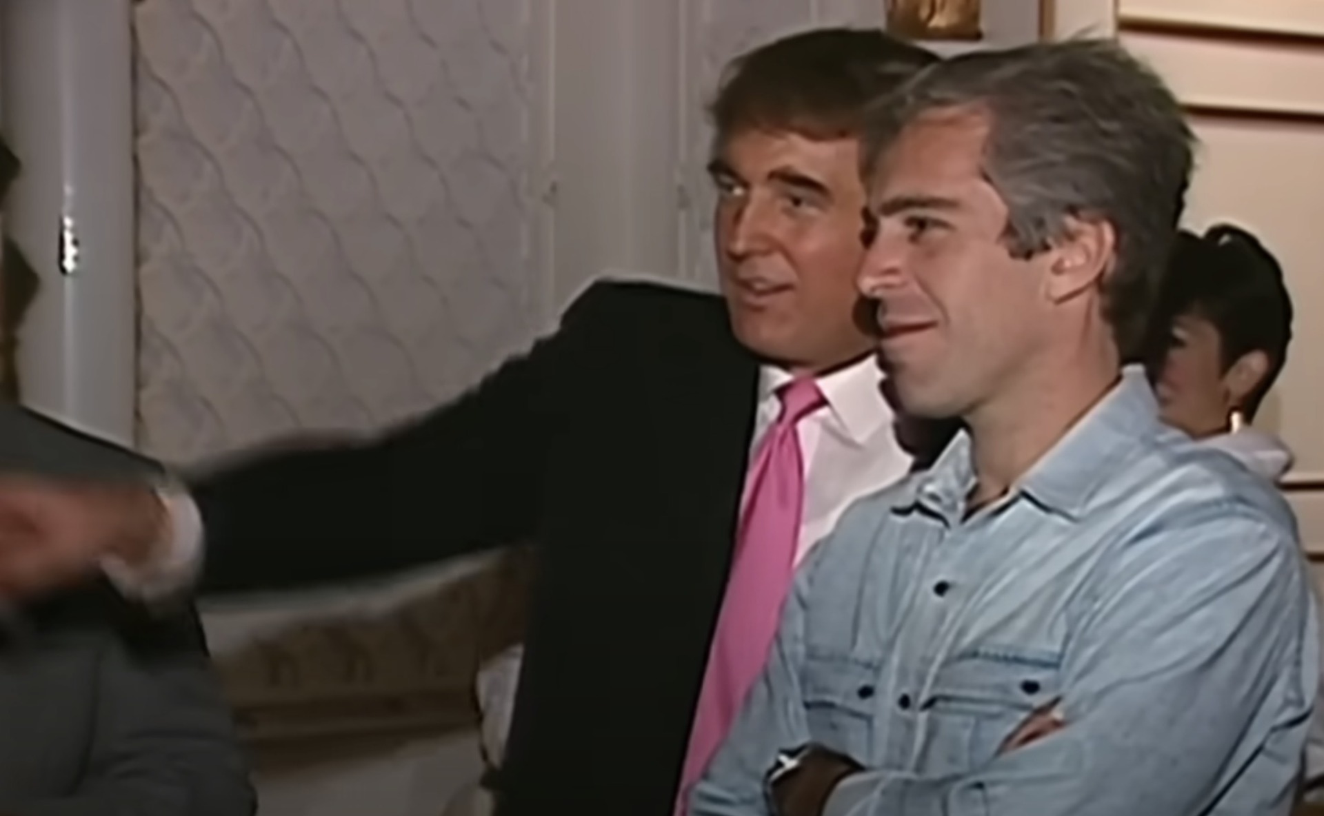 Democrații pregătesc un dosar de destituire împotriva lui Trump pe fondul unor noi acuzații de viol
