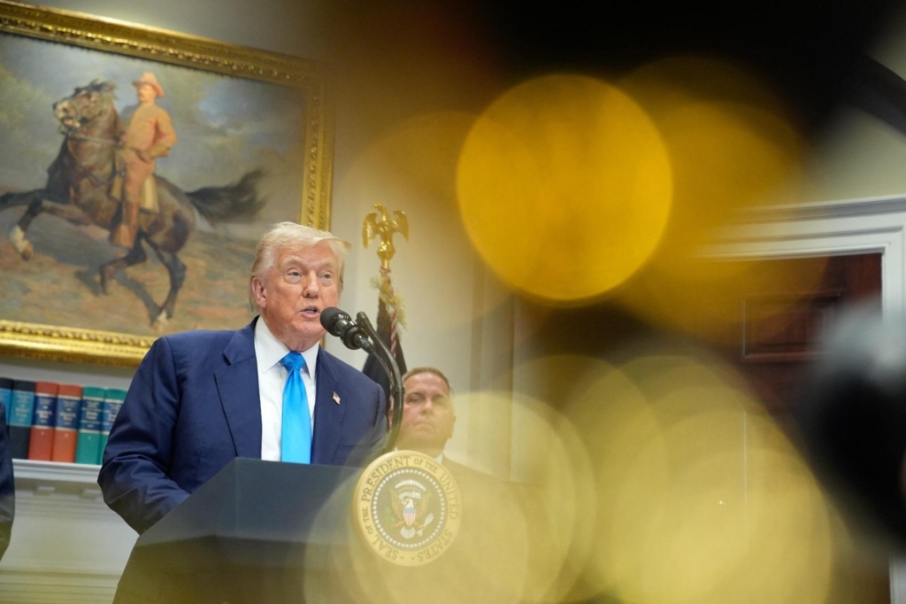 Analiza lui Luke Harding: Relația Trump-Putin și abandonarea democrației SUA