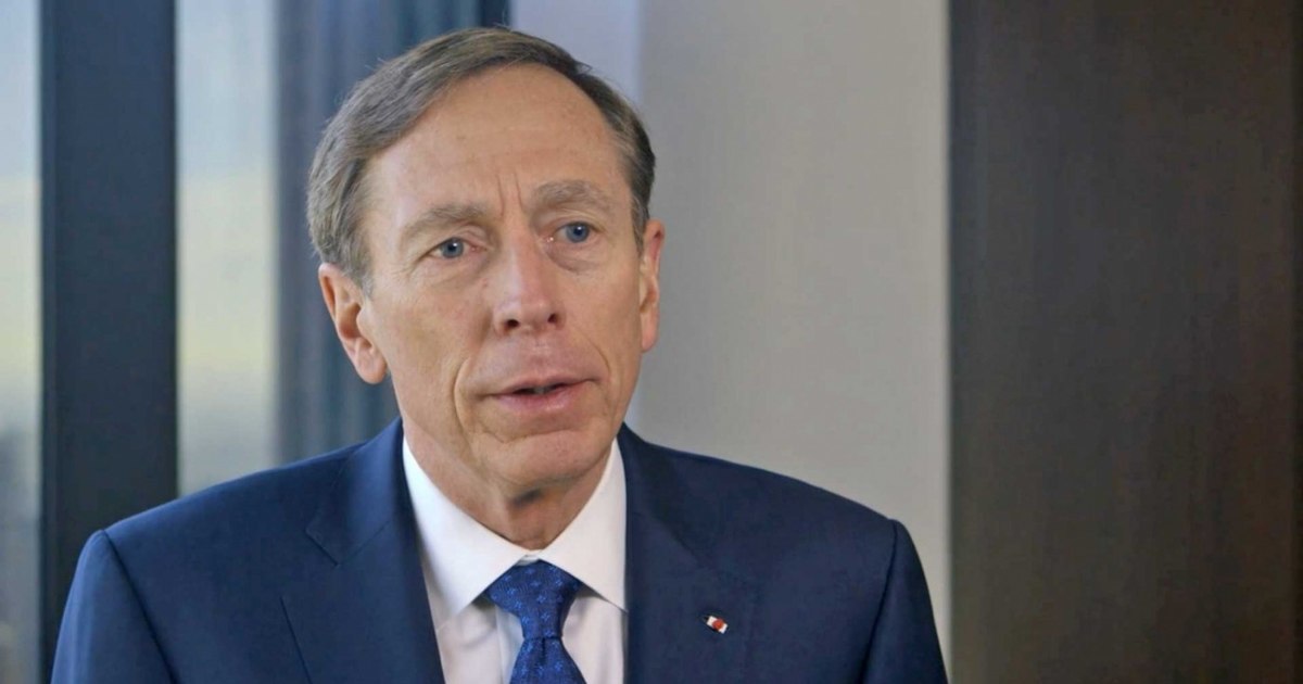 Necesitatea unei reforme radicale în armata SUA pentru adaptarea la războiul modern, avertizează David Petraeus