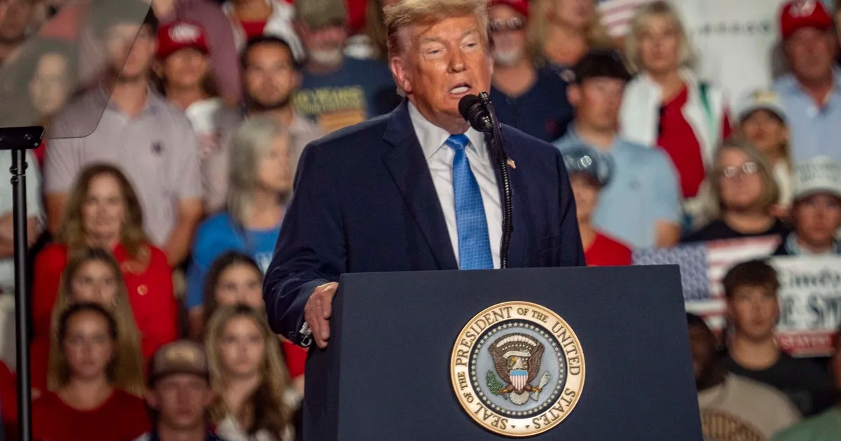 Donald Trump promite o recompensă de un milion de dolari pentru denunțarea fraudelor electorale