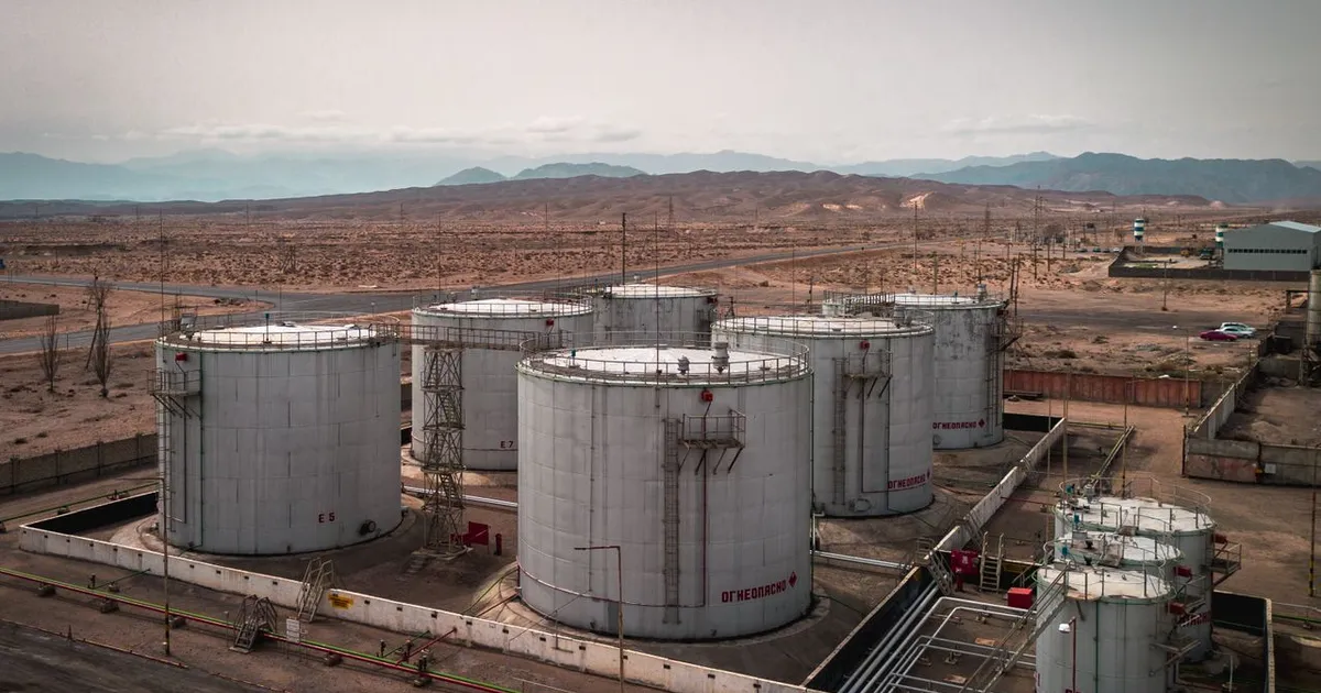Cotațiile petrolului au scăzut sub influența eforturilor diplomatice din Orientul Mijlociu