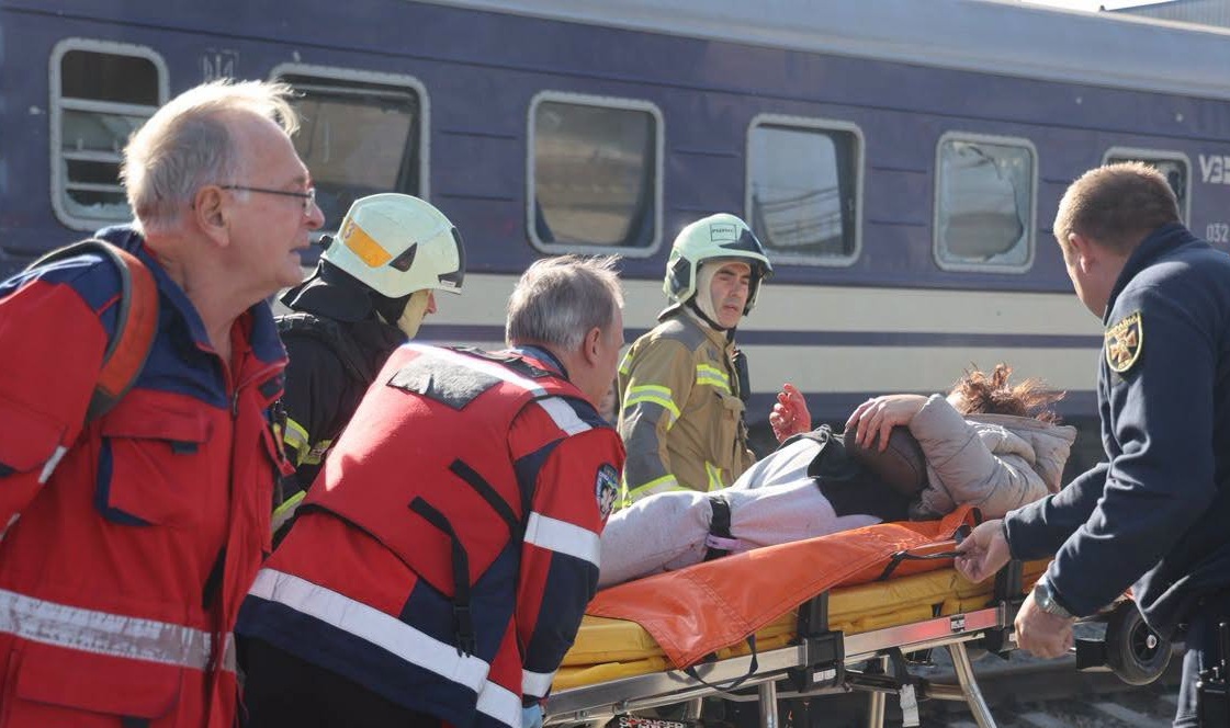 Atac masiv cu drone asupra Rusiei și lovitură mortală asupra unui tren în Dnipro