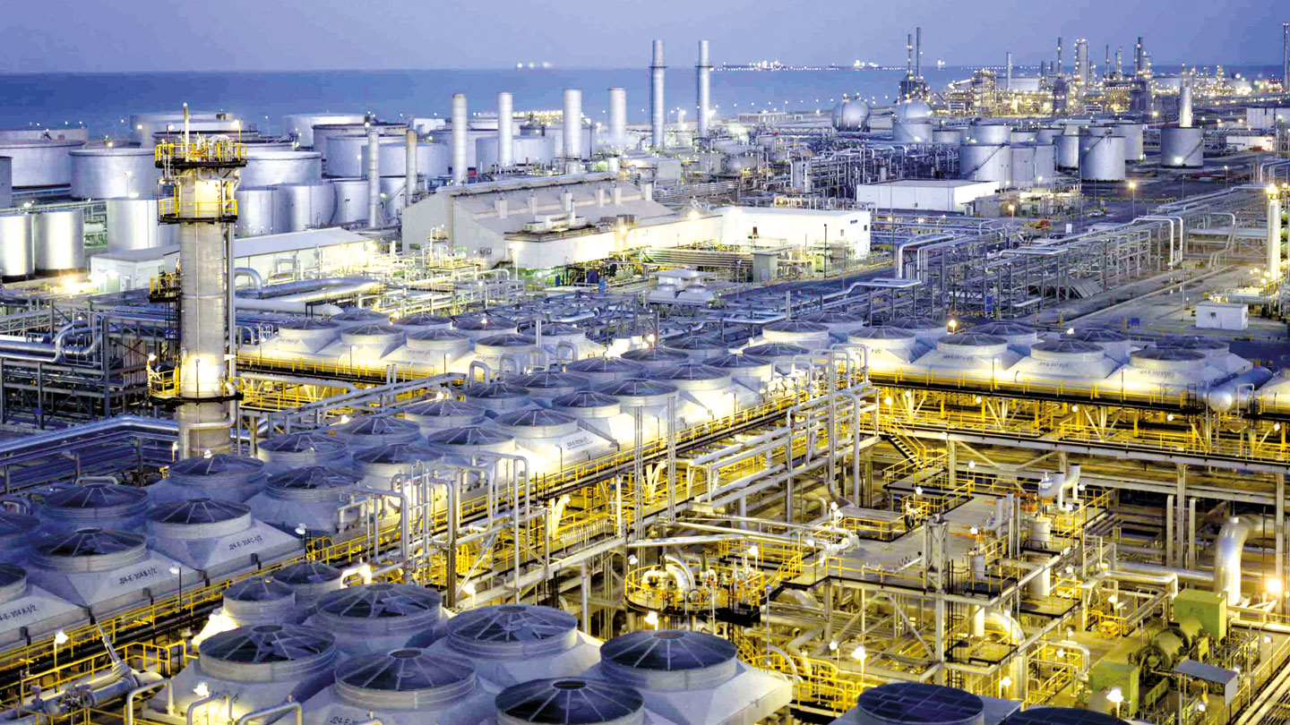 Interruperea livrărilor de țiței de la Saudi Aramco către Europa din cauza atacurilor asupra conductei Est-Vest