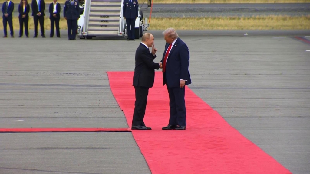 Posibilă întâlnire între Donald Trump și Vladimir Putin în cadrul summitului APEC de la Shenzhen