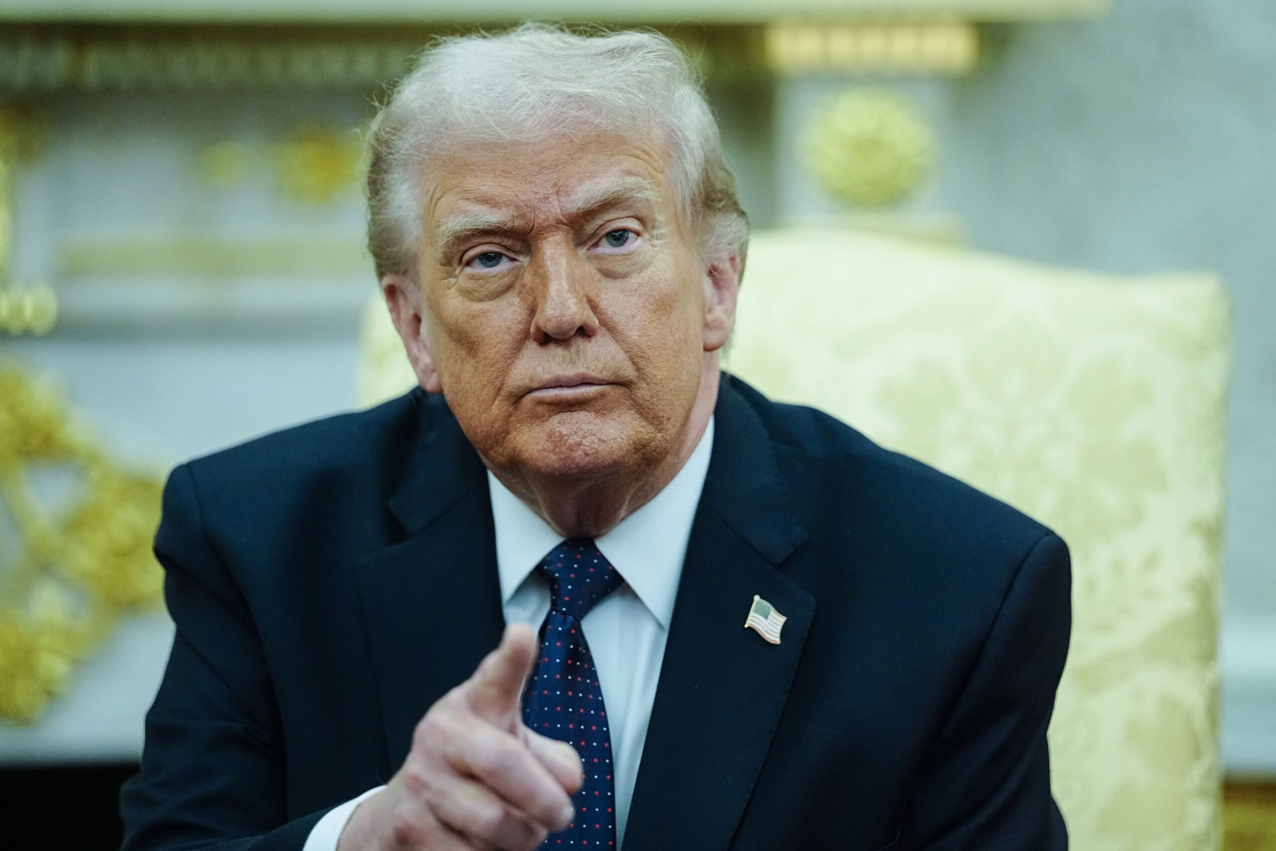 Donald Trump restricționează accesul unor instituții media la Casa Albă sub acuzații de dezinformare
