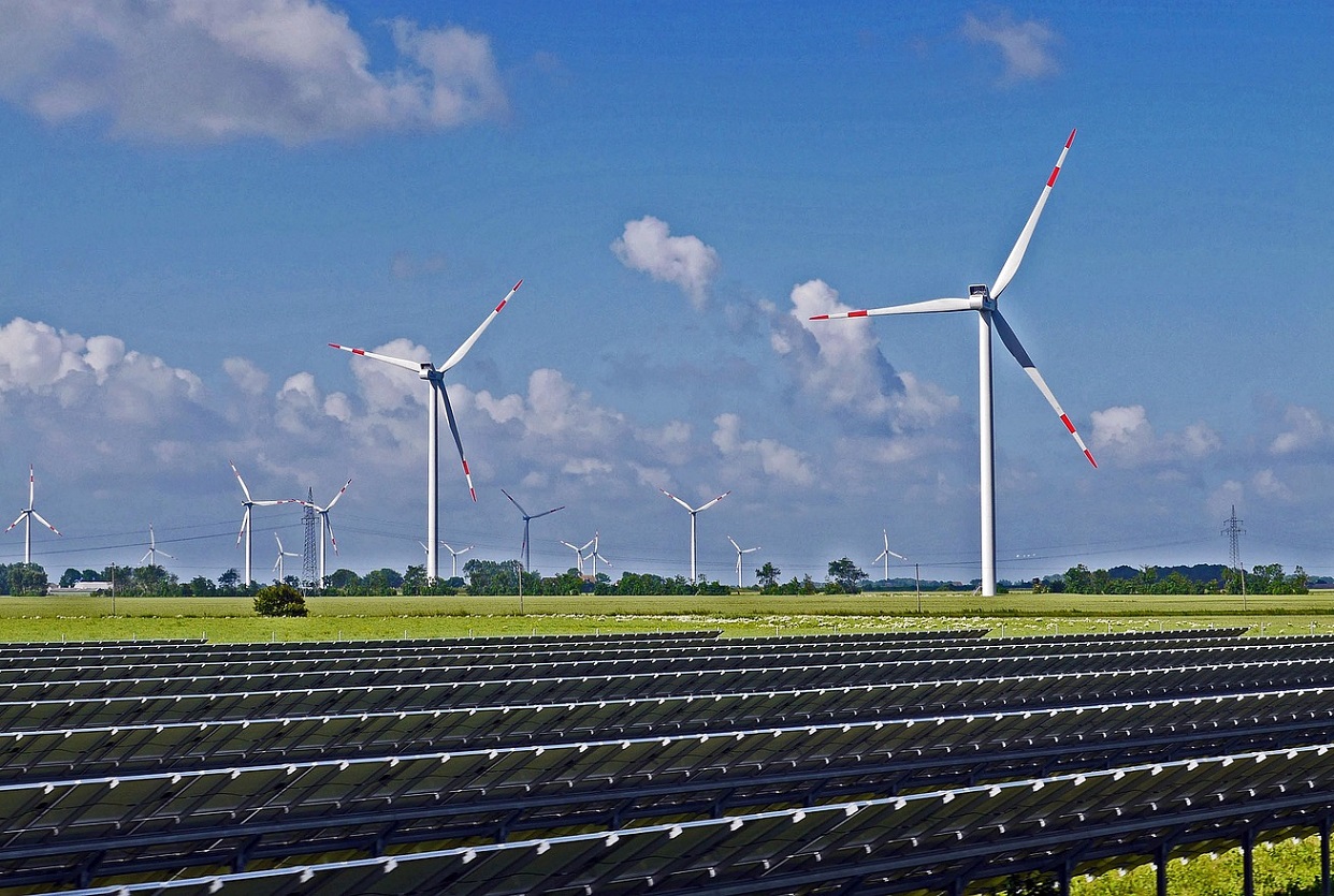 Impactul conflictului din Iran asupra accelerării tranziției către energia regenerabilă