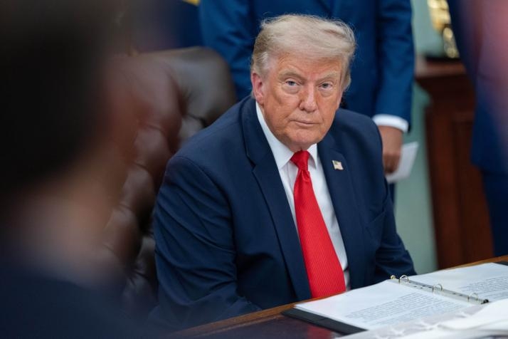 Donald Trump a promulgat noua lege de sancțiuni împotriva Rusiei: vizează sectoarele energetice și financiare