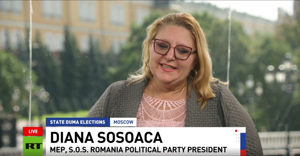 Diana Șoșoacă a susținut lozinve pro-moscovite în direct de la Russia Today din Piața Roșie