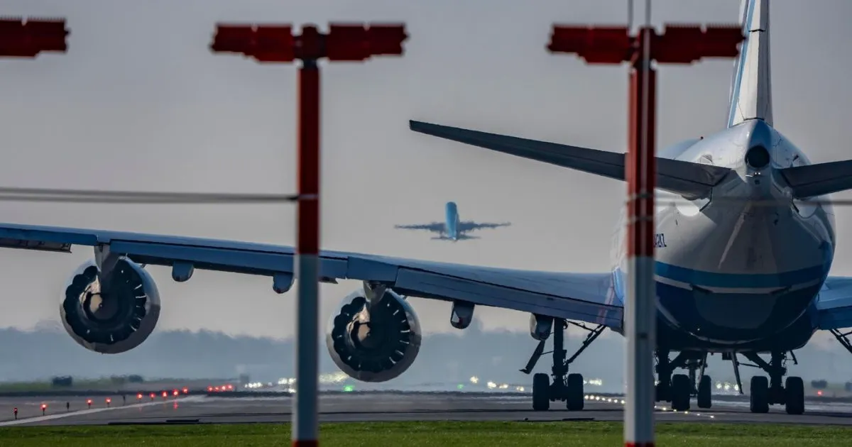 Criza aprovizionării cu combustibil de aviație în Europa: stocuri la minimul din ultimii șapte ani