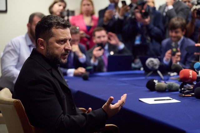 Avertismentul lui Zelenski privind un nou atac masiv al Rusiei și implicarea în discuțiile cu Donald Trump
