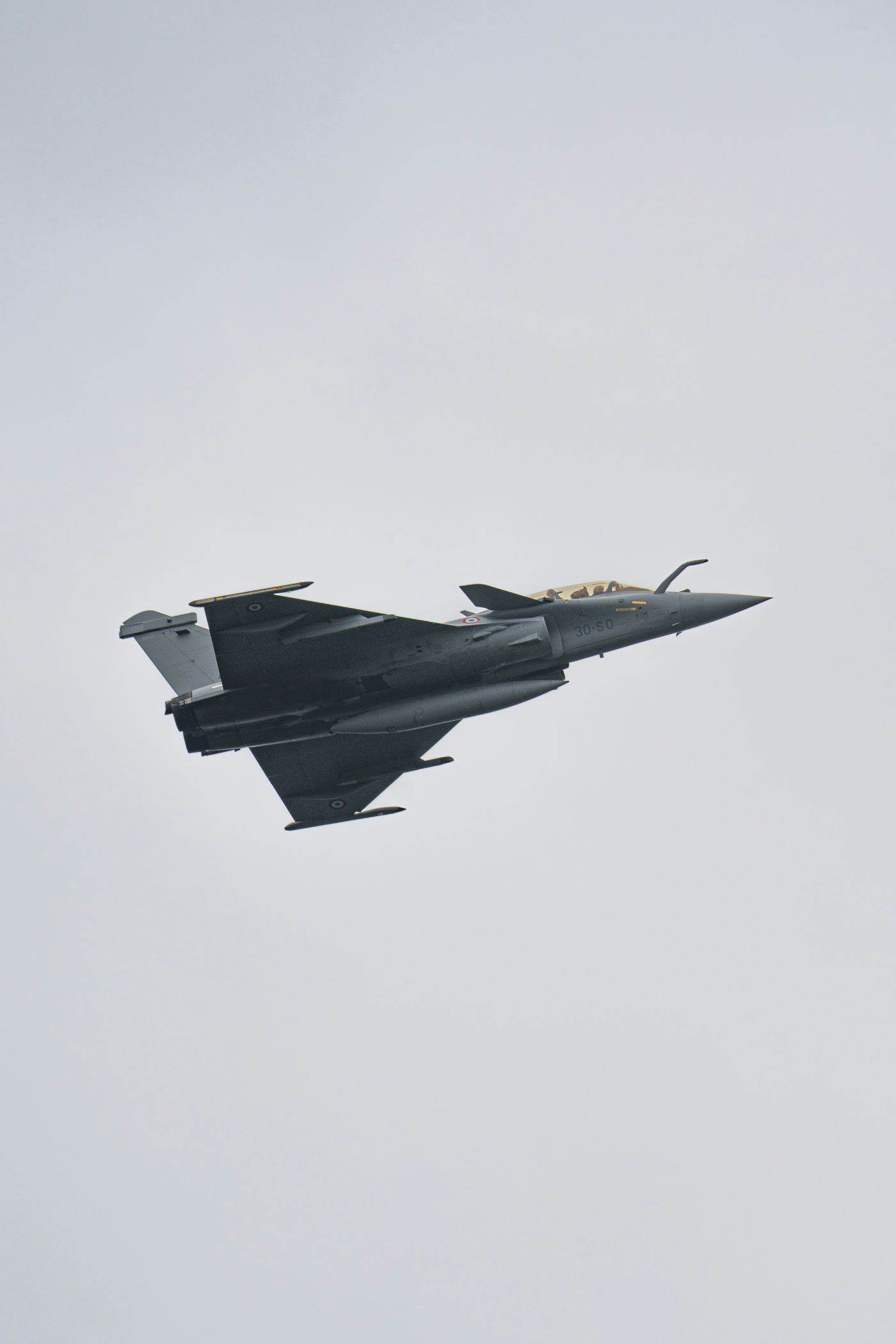 Dassault Aviation testează algoritmi de inteligență artificială pe avioanele de vânătoare Rafale