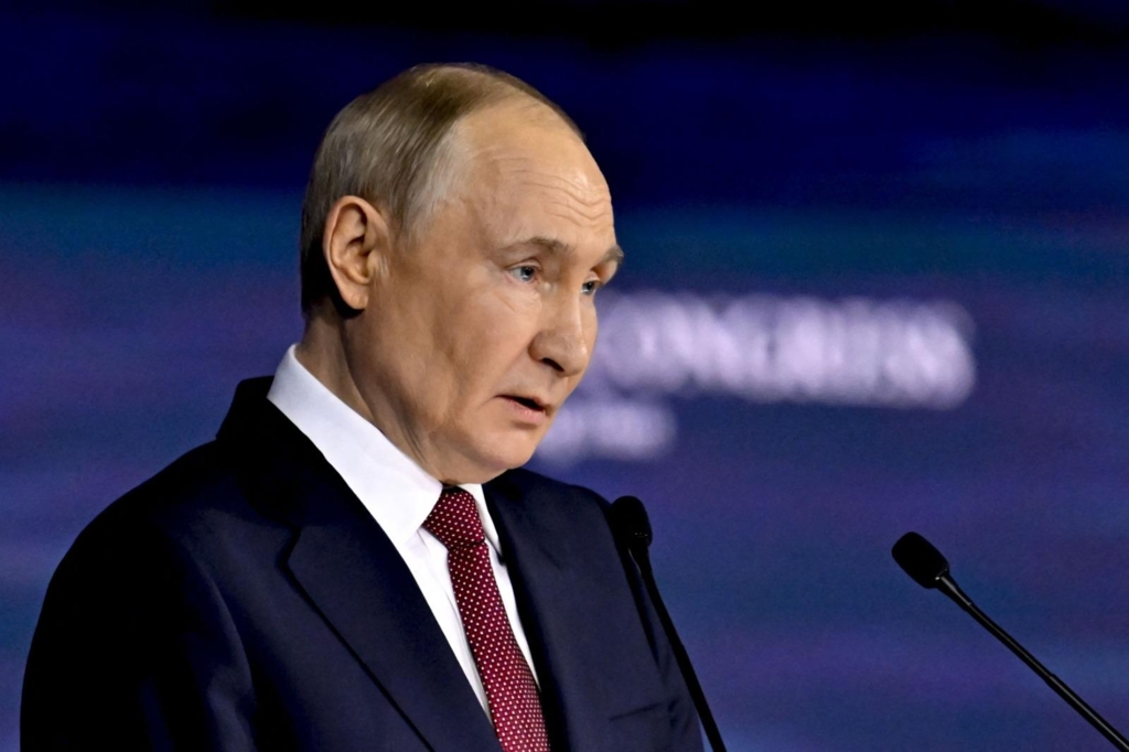 Bloggerul Stanislav Morozov a fost condamnat la închisoare după un protest radical în timpul scrutinului din Rusia