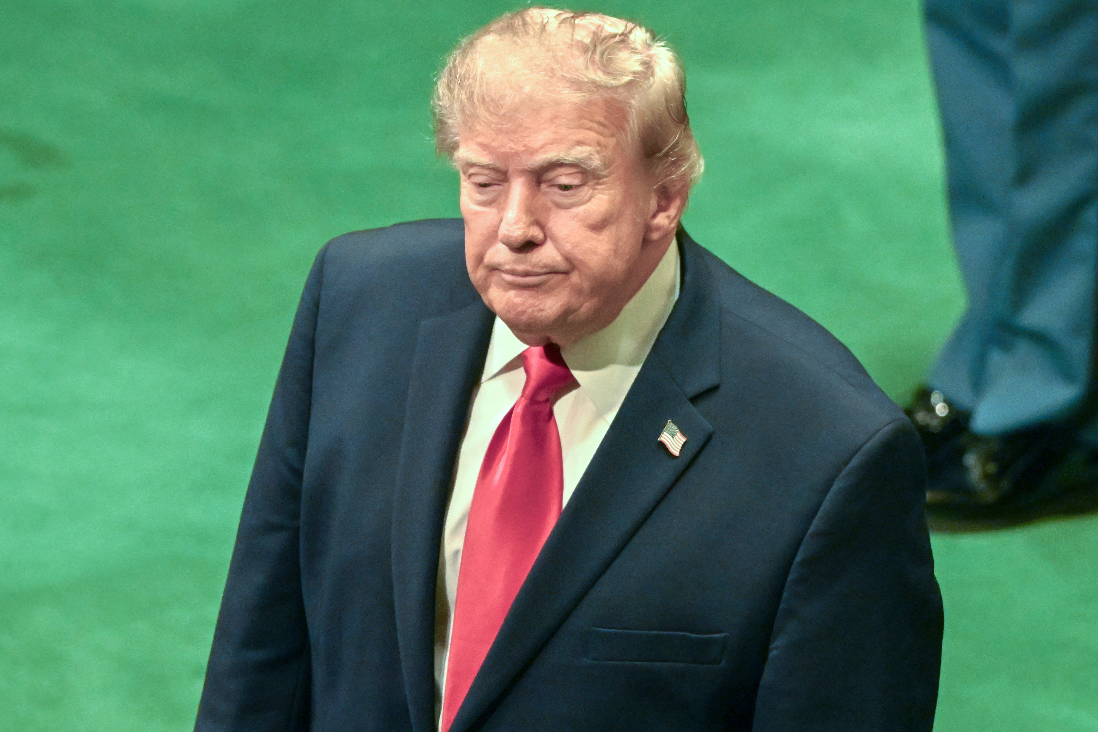 Instabilitate pe piața combustibililor: Prețul motorinei în Europa crește după declarațiile lui Trump