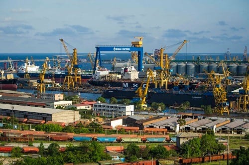 Portul Constanța își consolidează poziția de hub strategic în contextul reconfigurării rutelor de transport globale