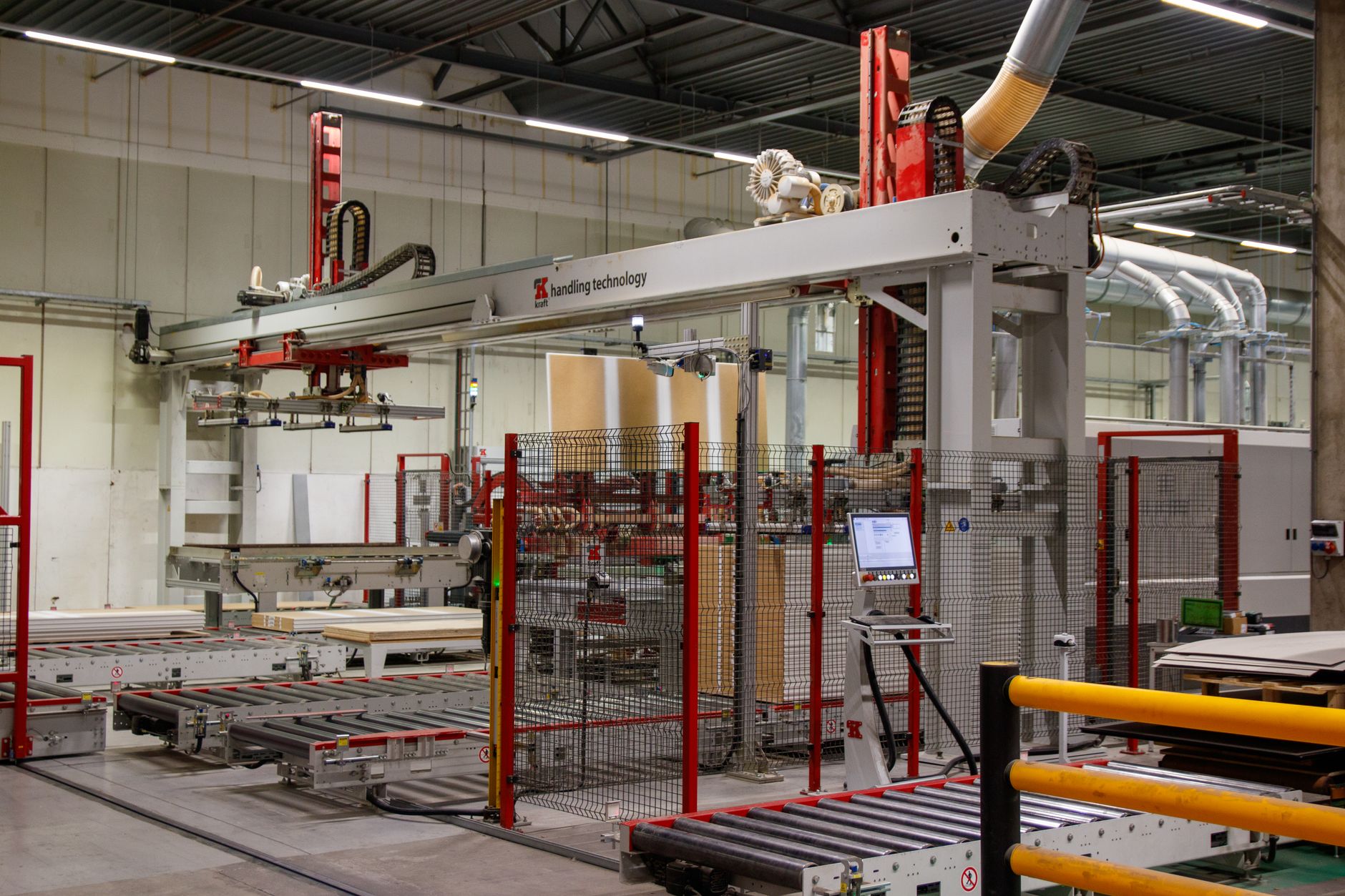 China domină instalările de roboți industriali, dar Europa păstrează controlul asupra componentelor de precizie