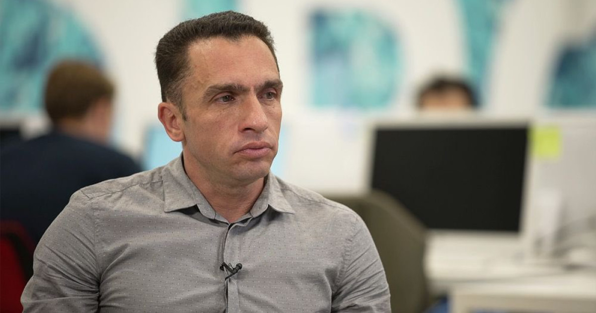 Arestarea politologului Aleksandr Kânev la Moscova: acuzații de trafic de droguri după analiza alegerilor