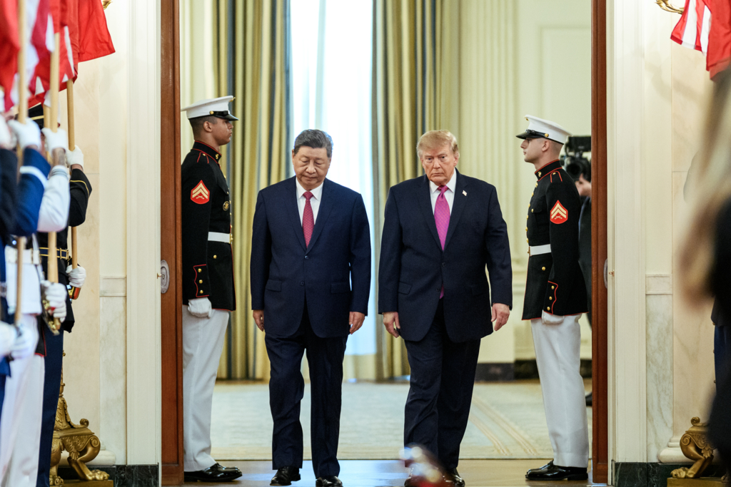 Summitul Trump–Xi de la Washington: Armistițiul comercial este prelungit, dar tensiunile strategice persistă