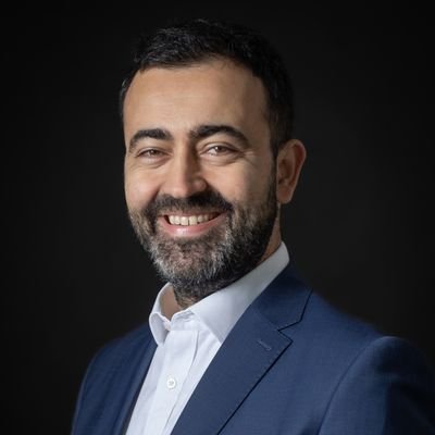 Strategia Echipajului România: Cum poate trece afacerile locale de la modelul solitar la expansiune sincronizată
