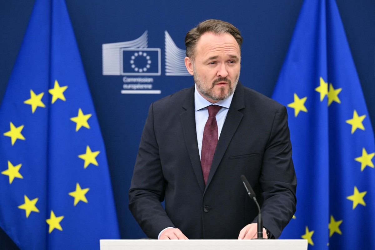 Avertisment de la Comisia Europeană: Guvernele UE trebuie să limiteze consumul de energie pentru a evita creșterea prețurilor