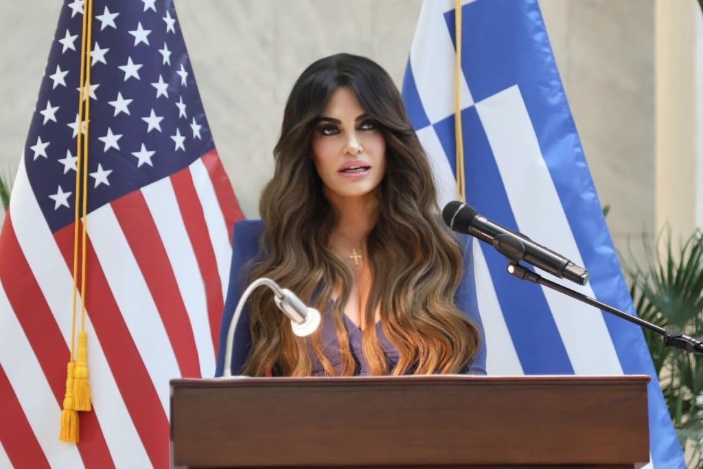 Controverse diplomatice în Balcani: Ambasadoarea SUA în Grecia este acuzată de promovarea intereselor unei companii private