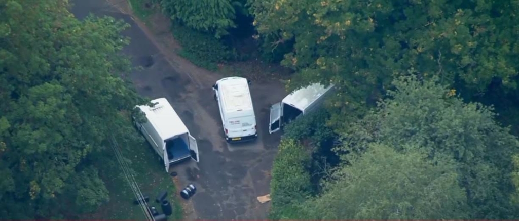 Arestări în Marea Britanie după descoperirea unui complot terorist vizând baza militară americană RAF Fairford